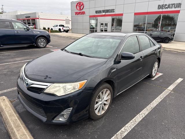 used 2012 Toyota Camry Hybrid car, priced at $9,000