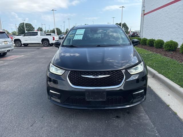 used 2023 Chrysler Pacifica car, priced at $23,900