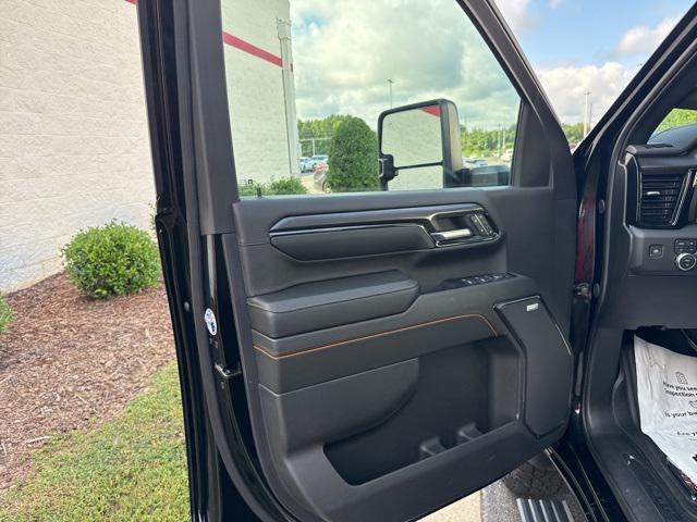 used 2024 GMC Sierra 2500 car, priced at $78,500