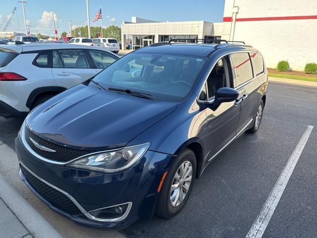 used 2018 Chrysler Pacifica car, priced at $13,500