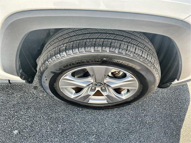 used 2022 Toyota RAV4 Hybrid car, priced at $35,900
