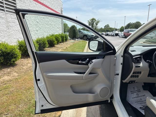 used 2022 Nissan Rogue Sport car, priced at $23,500