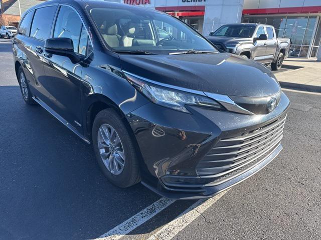 used 2021 Toyota Sienna car, priced at $31,000