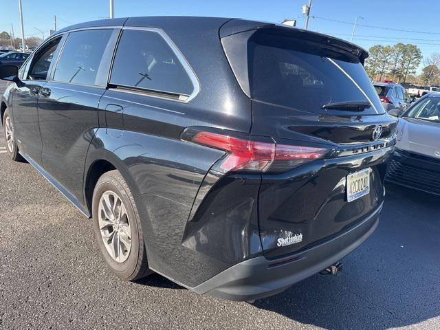 used 2021 Toyota Sienna car, priced at $31,000