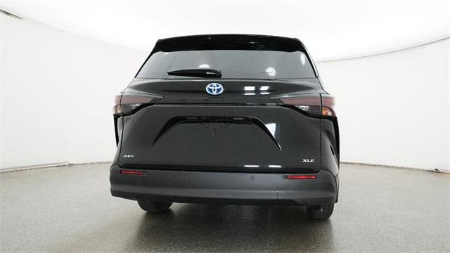 new 2025 Toyota Sienna car, priced at $45,795