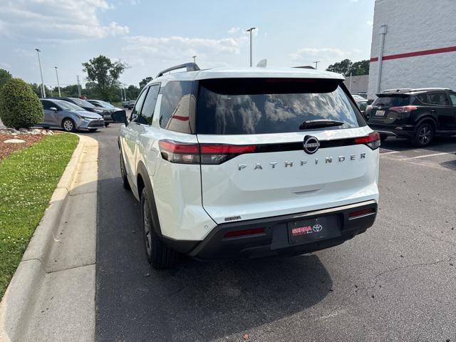 used 2025 Nissan Pathfinder car, priced at $37,900