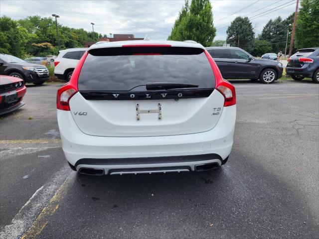 used 2018 Volvo V60 Cross Country car, priced at $12,990