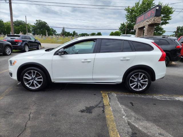 used 2018 Volvo V60 Cross Country car, priced at $12,990