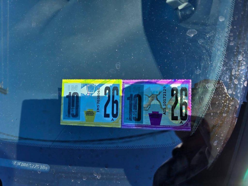 used 2013 Toyota Highlander car, priced at $11,990