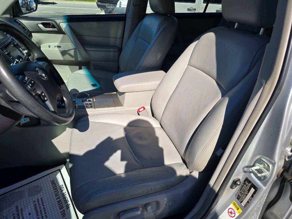 used 2013 Toyota Highlander car, priced at $11,990