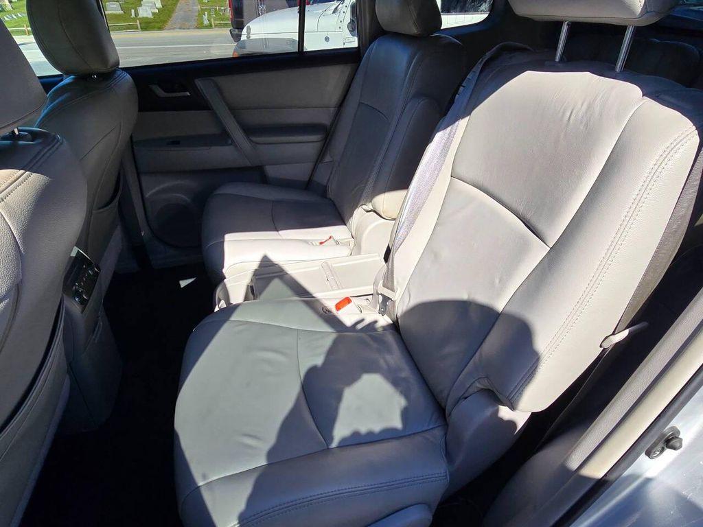 used 2013 Toyota Highlander car, priced at $11,990