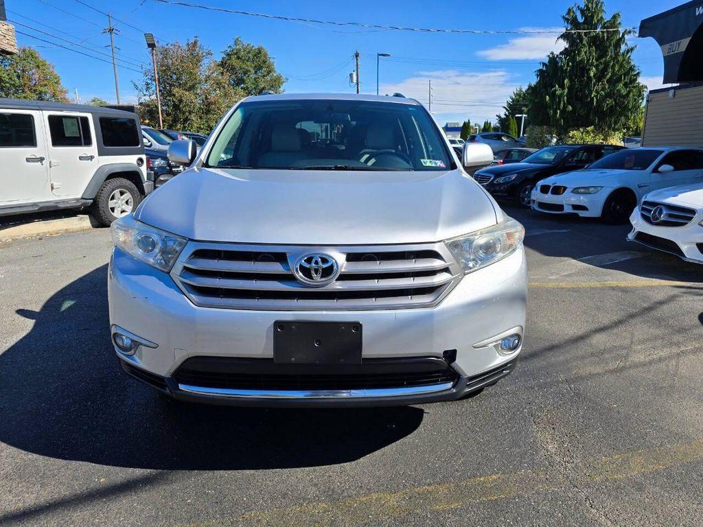 used 2013 Toyota Highlander car, priced at $11,990