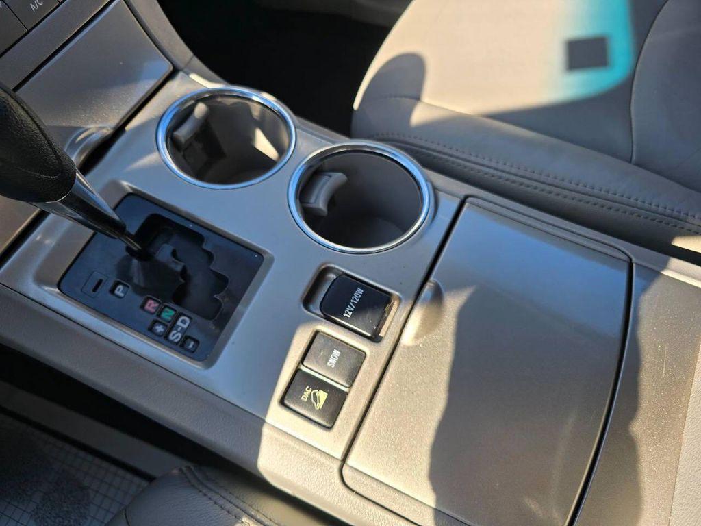 used 2013 Toyota Highlander car, priced at $11,990