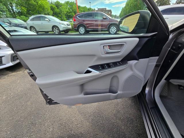 used 2015 Toyota Camry Hybrid car, priced at $15,990