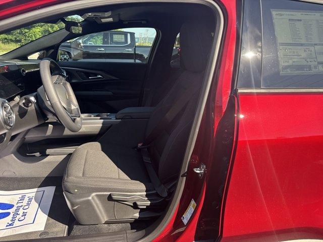 new 2025 Chevrolet Equinox EV car, priced at $33,785