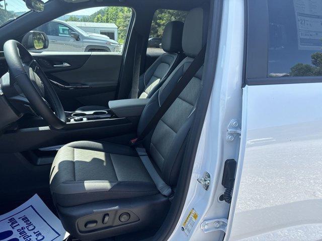 new 2026 Chevrolet Equinox car, priced at $29,075