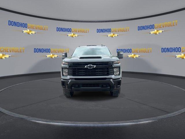 new 2025 Chevrolet Silverado 2500 car, priced at $52,210
