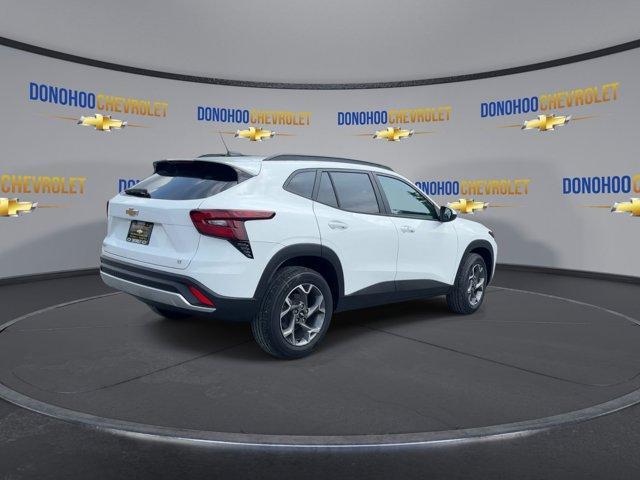 new 2025 Chevrolet Trax car, priced at $25,285