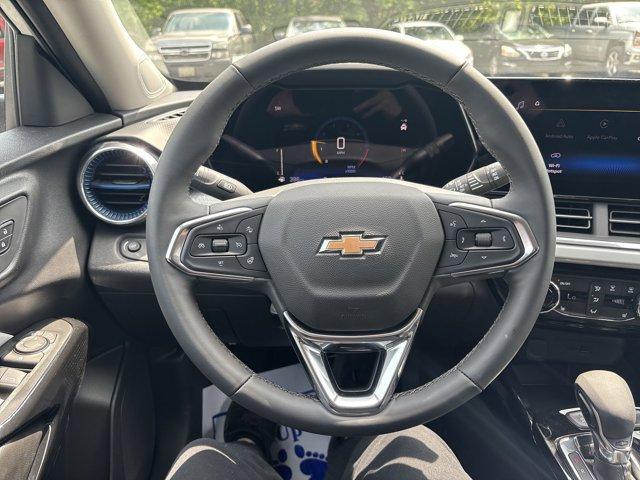 new 2025 Chevrolet Trax car, priced at $25,285
