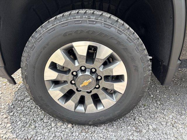 new 2025 Chevrolet Silverado 2500 car, priced at $48,675