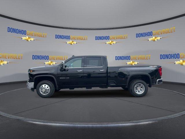 new 2025 Chevrolet Silverado 3500 car, priced at $78,170