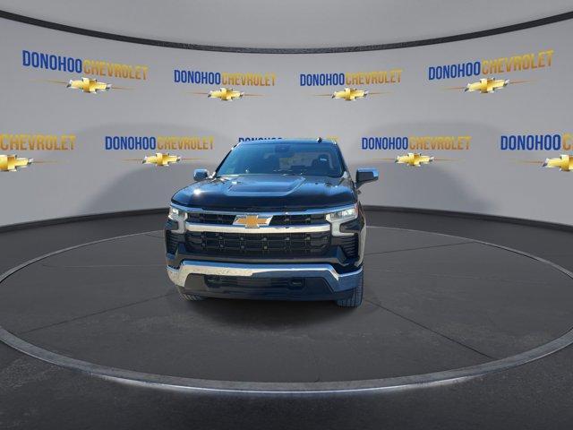 new 2025 Chevrolet Silverado 1500 car, priced at $49,990