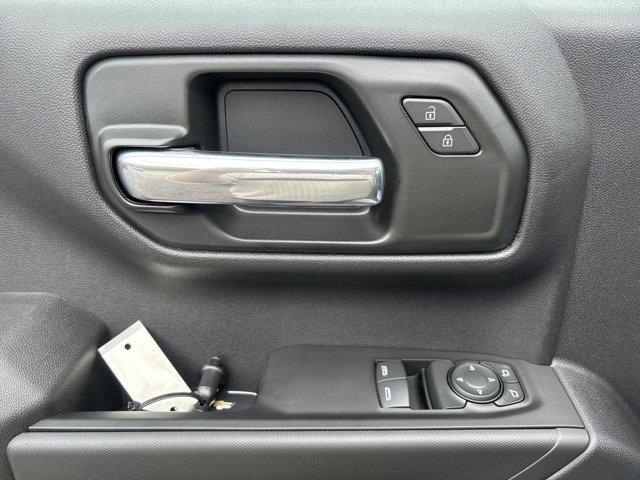 new 2025 Chevrolet Silverado 1500 car, priced at $34,205