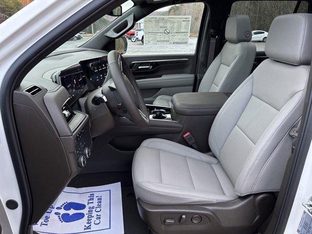 new 2025 Chevrolet Tahoe car, priced at $73,620