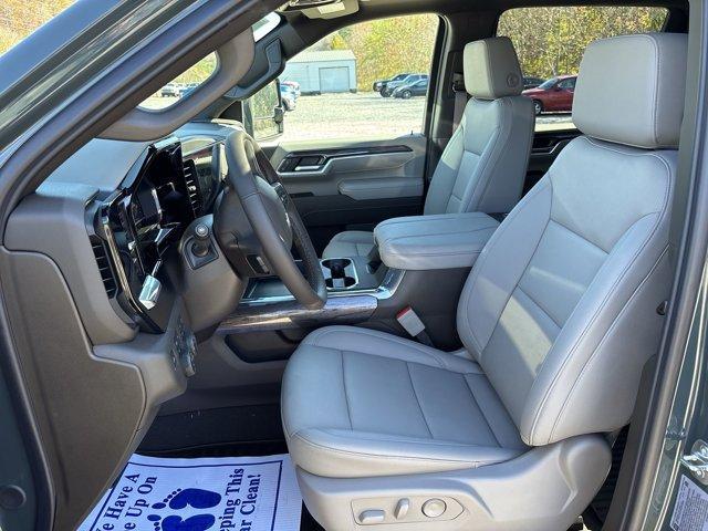 new 2025 Chevrolet Silverado 2500 car, priced at $73,910