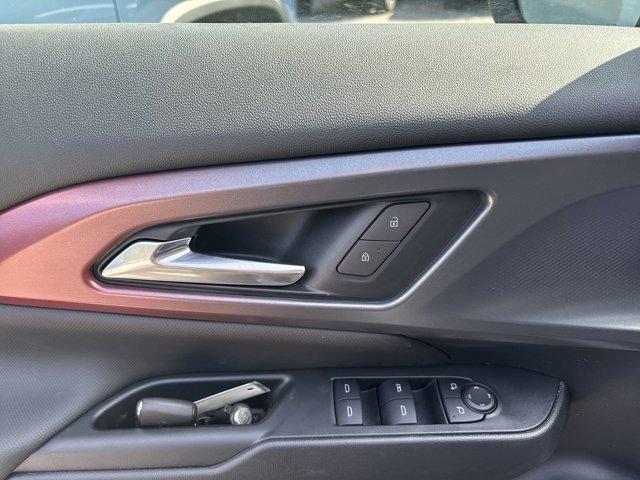 new 2025 Chevrolet Equinox EV car, priced at $40,223