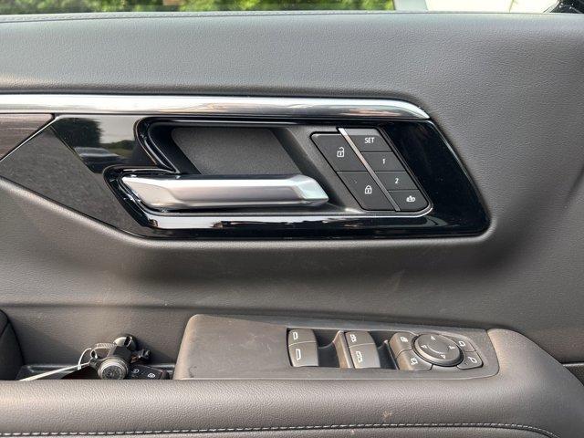 new 2025 Chevrolet Tahoe car, priced at $66,117