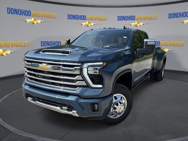new 2025 Chevrolet Silverado 3500 car, priced at $86,165