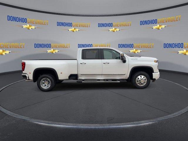 new 2025 Chevrolet Silverado 3500 car, priced at $86,210