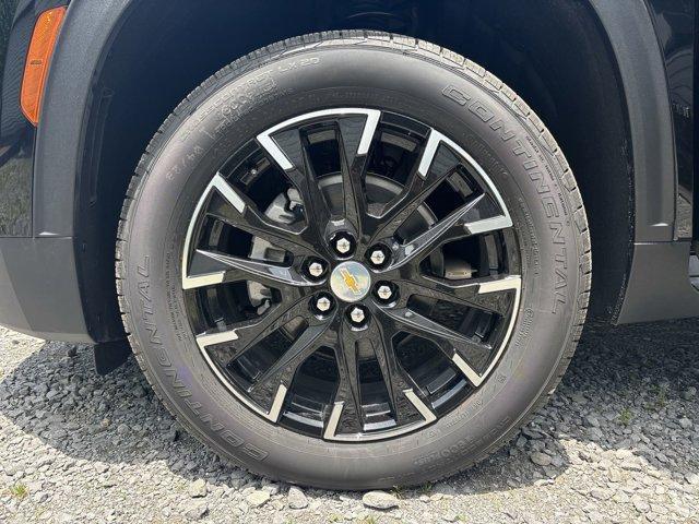 new 2025 Chevrolet Traverse car, priced at $41,235