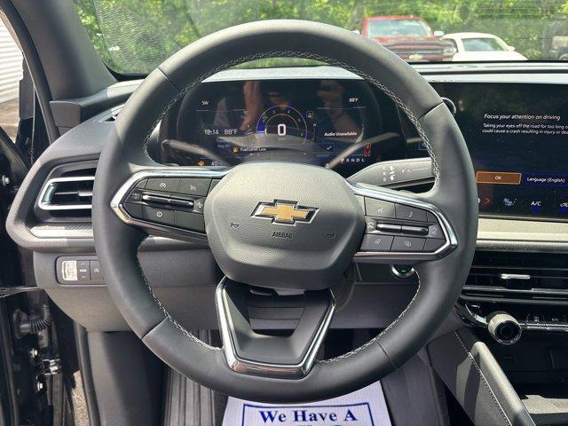 new 2025 Chevrolet Traverse car, priced at $41,235