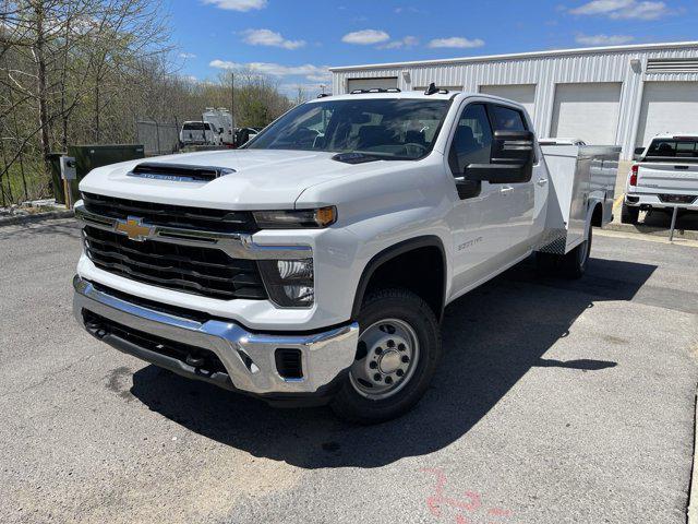 new 2024 Chevrolet Silverado 3500 car, priced at $66,963