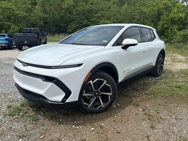 new 2025 Chevrolet Equinox EV car, priced at $32,886