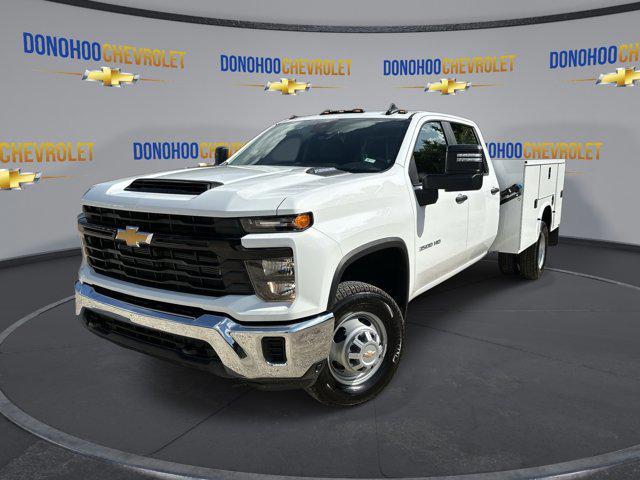 new 2024 Chevrolet Silverado 3500 car, priced at $72,638