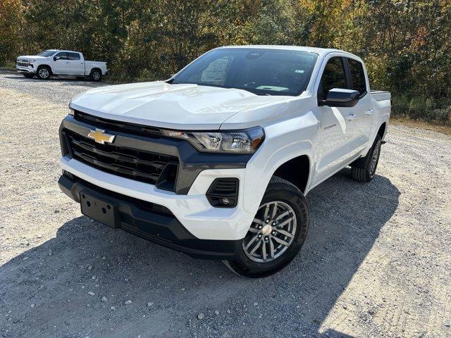 new 2024 Chevrolet Colorado car, priced at $33,270