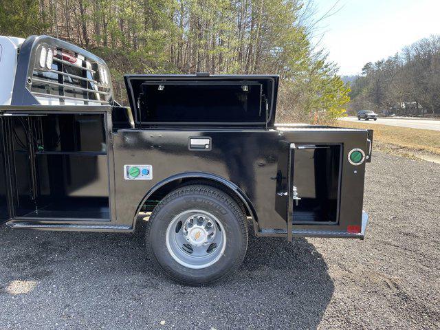 new 2024 Chevrolet Silverado 3500 car, priced at $72,828