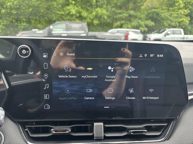 new 2026 Chevrolet Equinox car, priced at $33,385