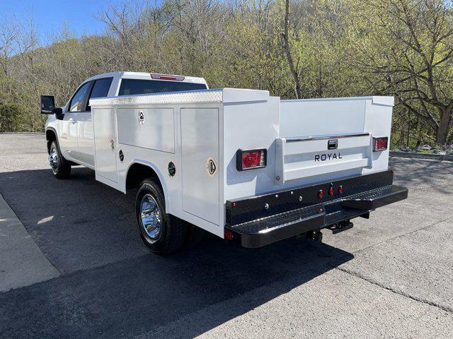 new 2024 Chevrolet Silverado 3500 car, priced at $66,963