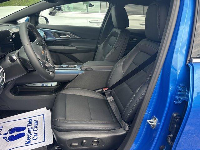 new 2025 Chevrolet Equinox EV car, priced at $38,494