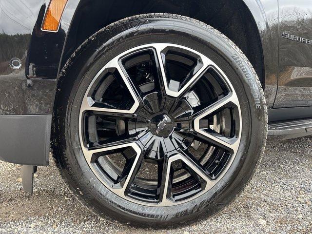 new 2025 Chevrolet Suburban car, priced at $72,046