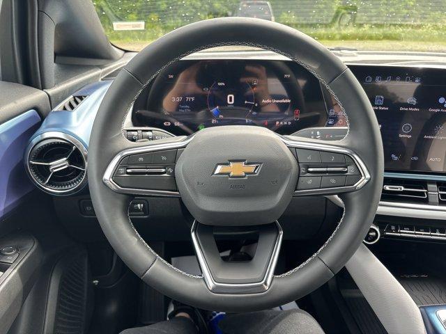 new 2025 Chevrolet Equinox EV car, priced at $38,494