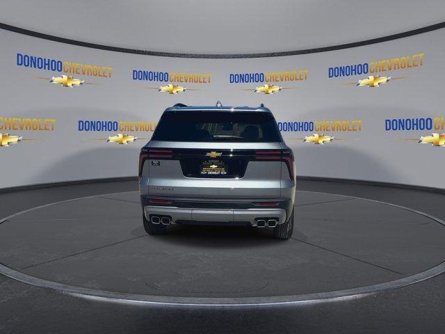 used 2025 Chevrolet Traverse car, priced at $44,630