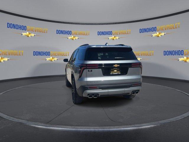 used 2025 Chevrolet Traverse car, priced at $44,630