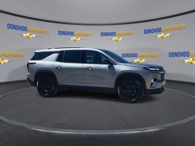 used 2025 Chevrolet Traverse car, priced at $44,630