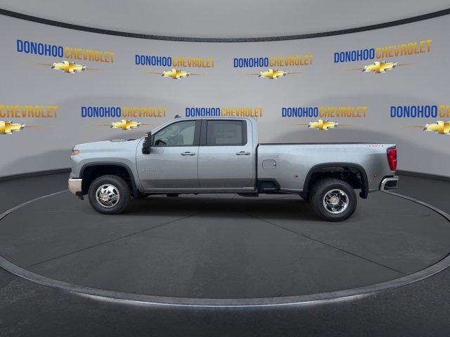 new 2025 Chevrolet Silverado 3500 car, priced at $58,095