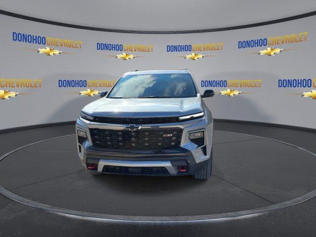 new 2025 Chevrolet Traverse car, priced at $48,535